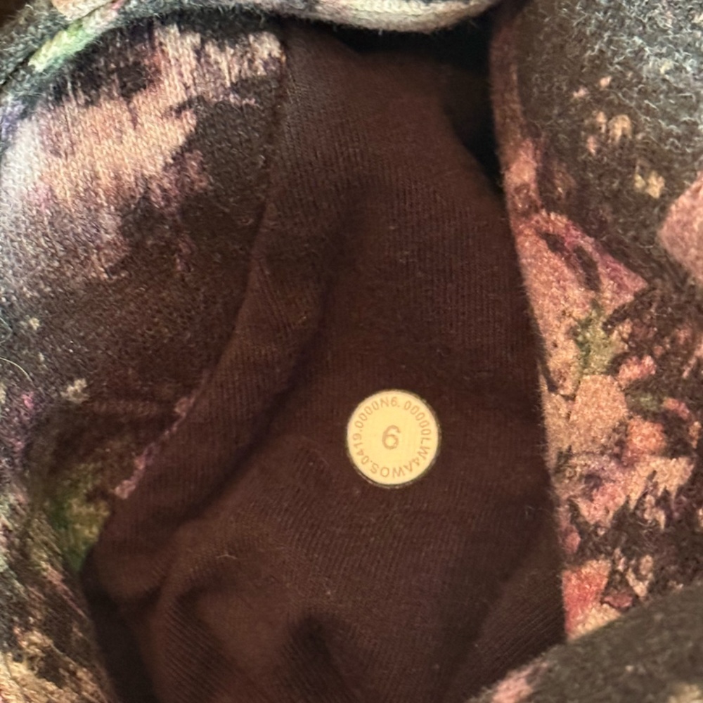 Lululemon Scuba Hoodie Floral Illusion Antique White Multi - Size 6 - Picture 5 of 5